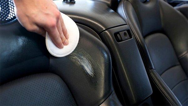 Best Way To Clean And Condition Leather Car Seats - Useful ...