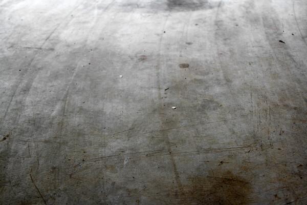 dirty floor in the garage